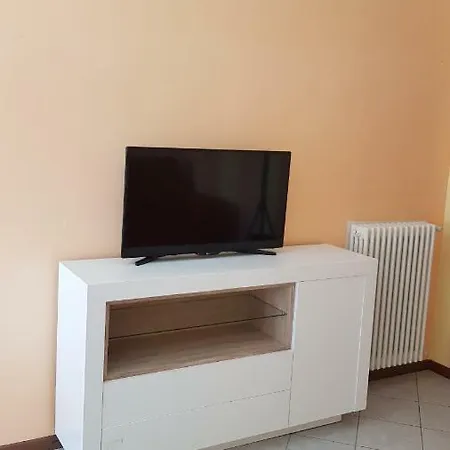 - Via Daste E Spalenga 5 * Bérgamo